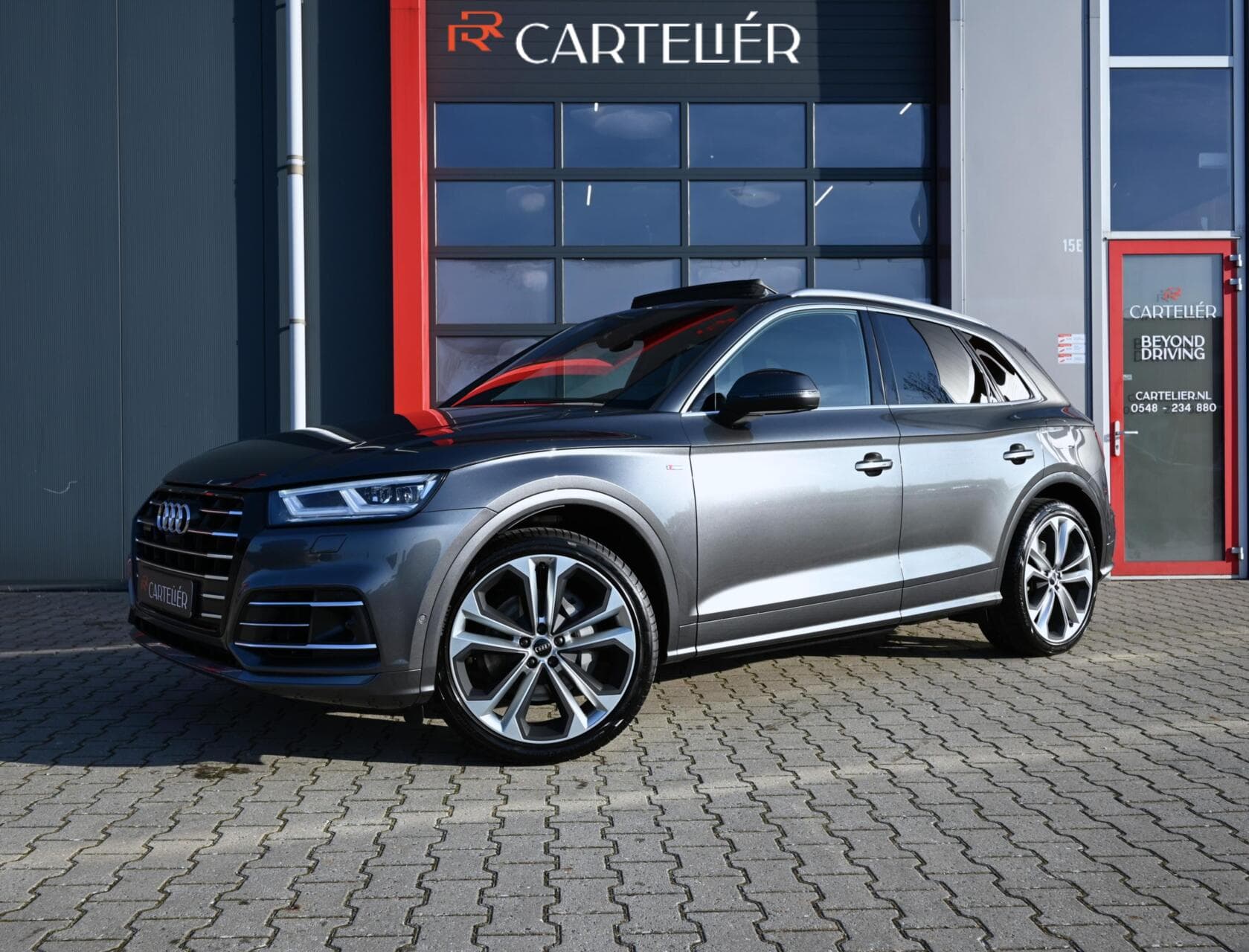 Audi Q5 Banner