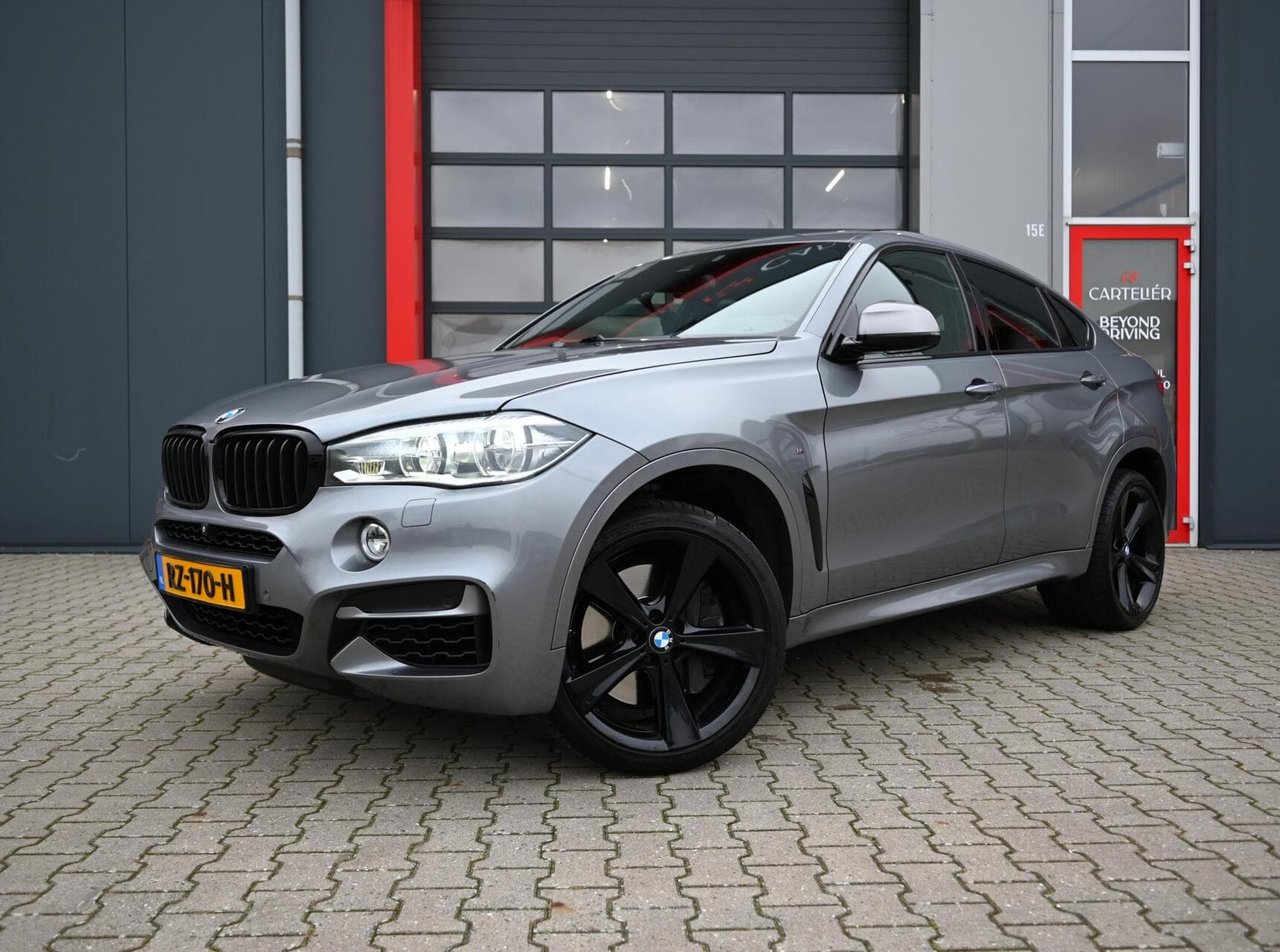 BMW X6 Banner