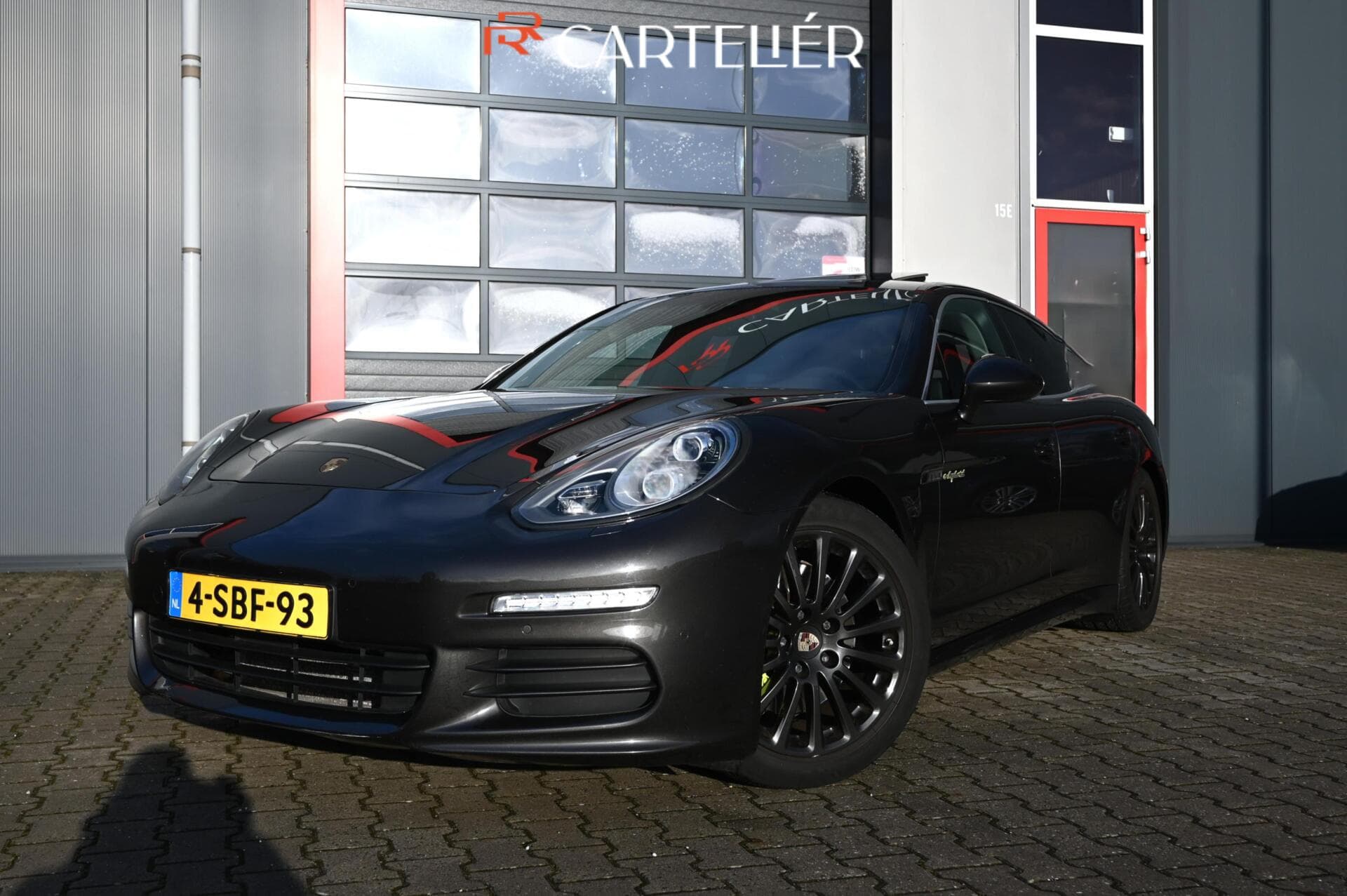 Porsche Panamera Banner