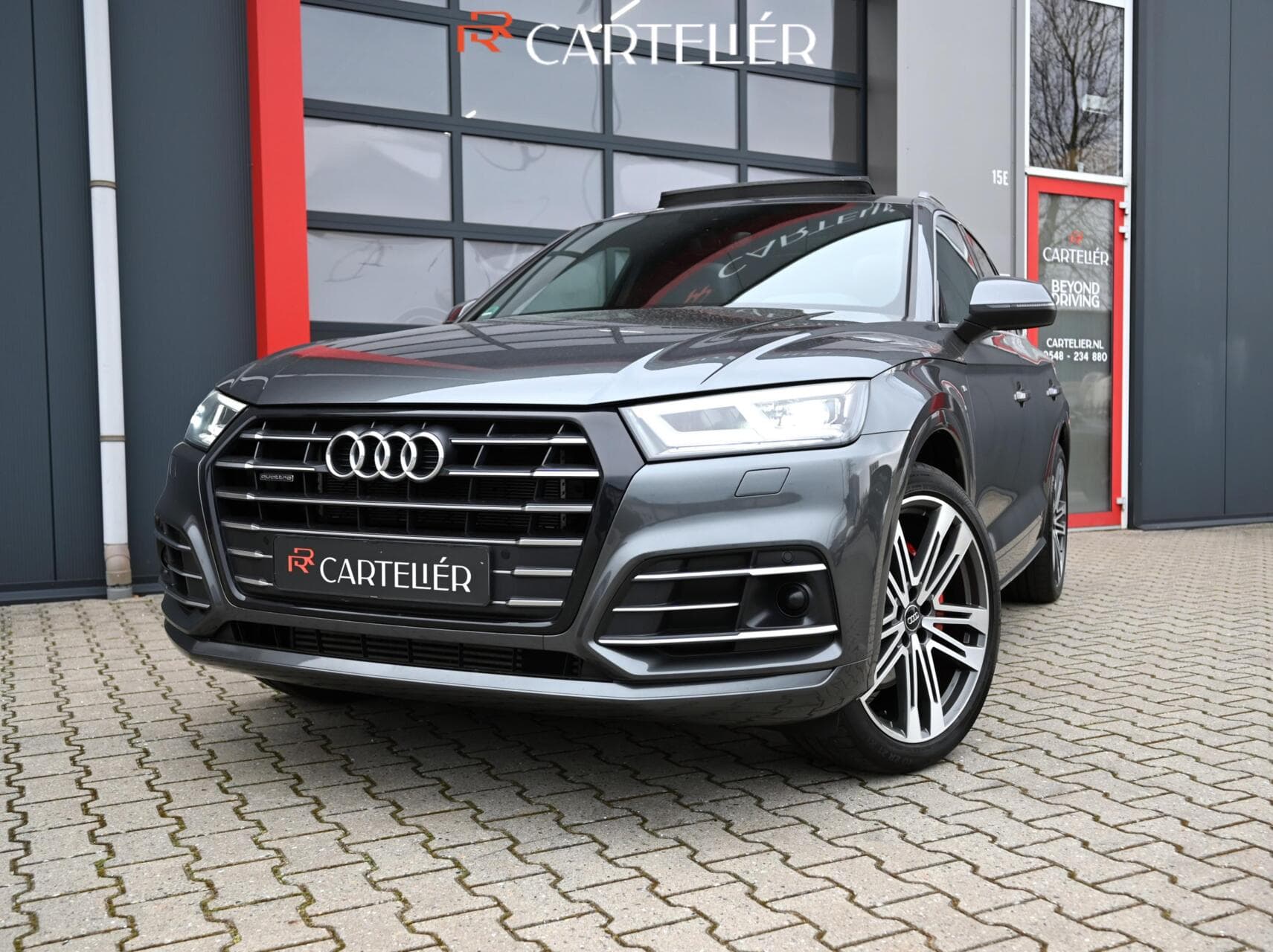 Audi Q5 Banner