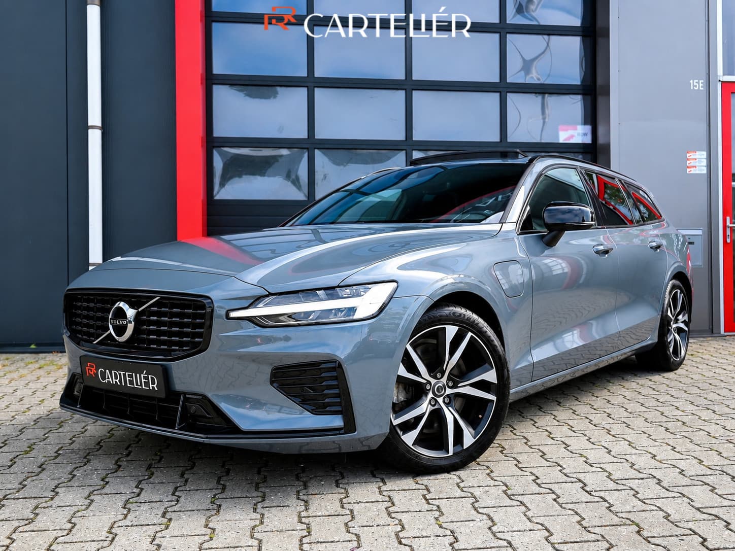 Volvo V60 Banner